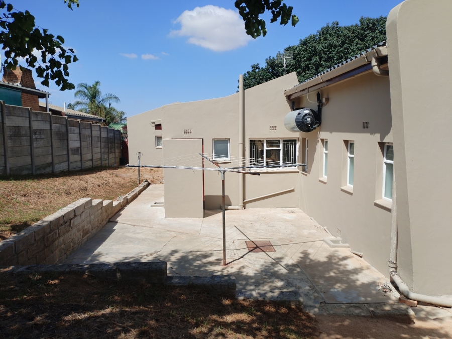 3 Bedroom Property for Sale in Bergzicht Western Cape